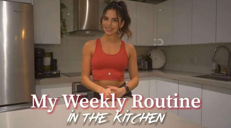 Hey guys! I'm showing you my weekly routine for staying on t..