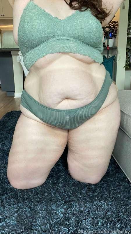 lunaxthicky image #1