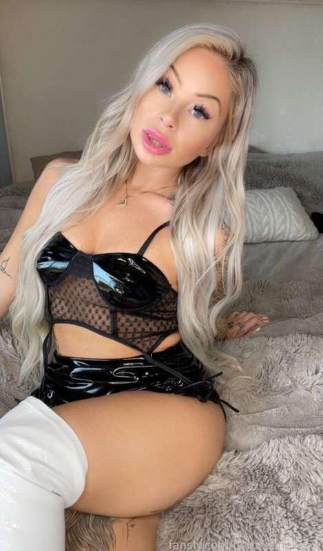 brookeshowsxx image #0