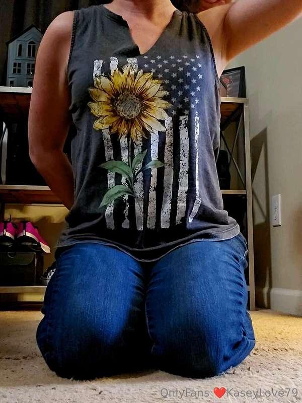 nikkirose1979 image #0