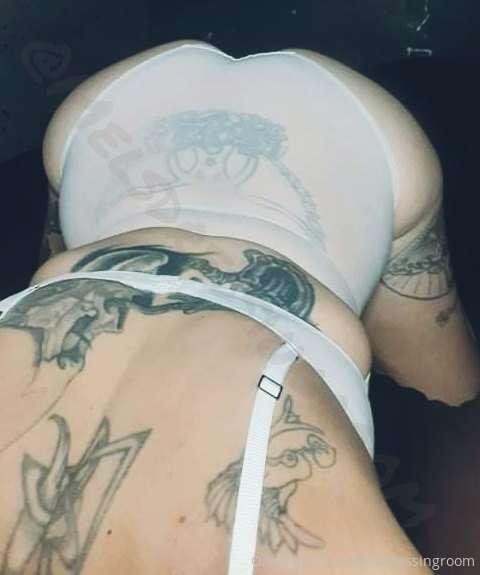 Happy ass day, babes. 💚
