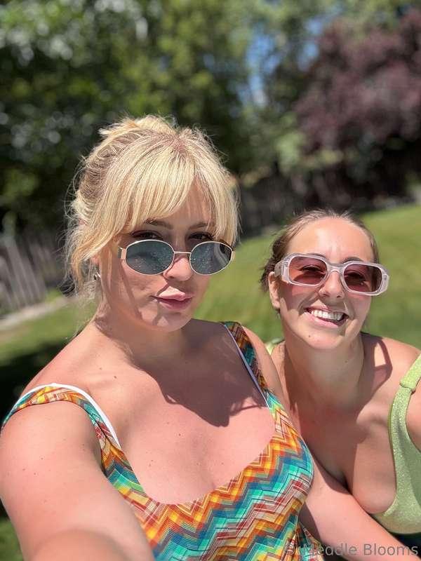It was chilly today, so good day for the hot tub 😘