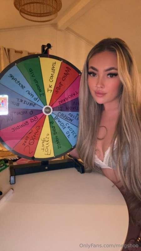 do you want to spin babe? check your DMs🤤