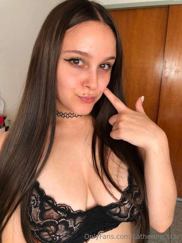 My friend @milamoonxx is on onlyfans! FREEYou can ask her fo..