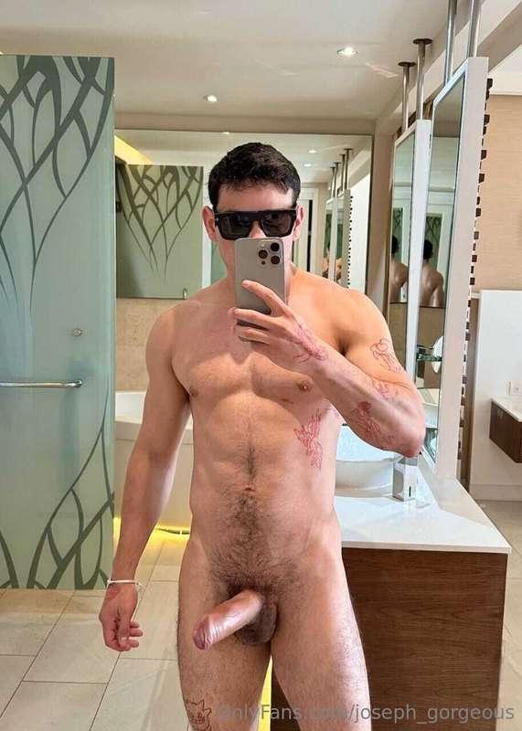 joseph_gorgeous image #0