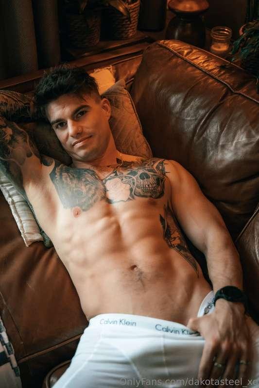 filming some new content today! get ready 😈 