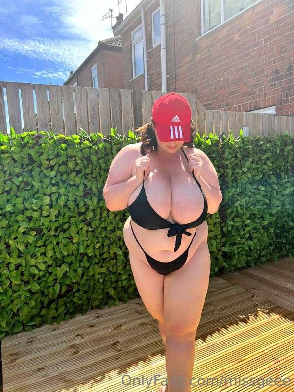 Join me on my VIP and receive a free dick rating ducount all..