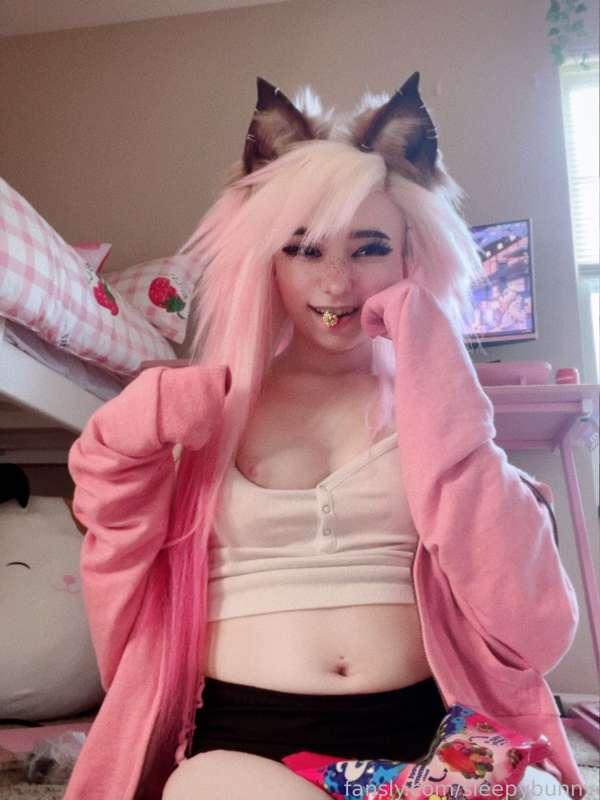 sleepybunny image #2