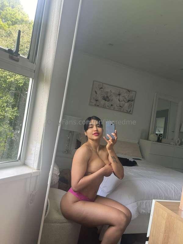 💋 Want To See More ?
