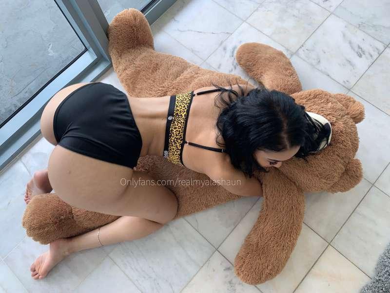 Can I straddle you?