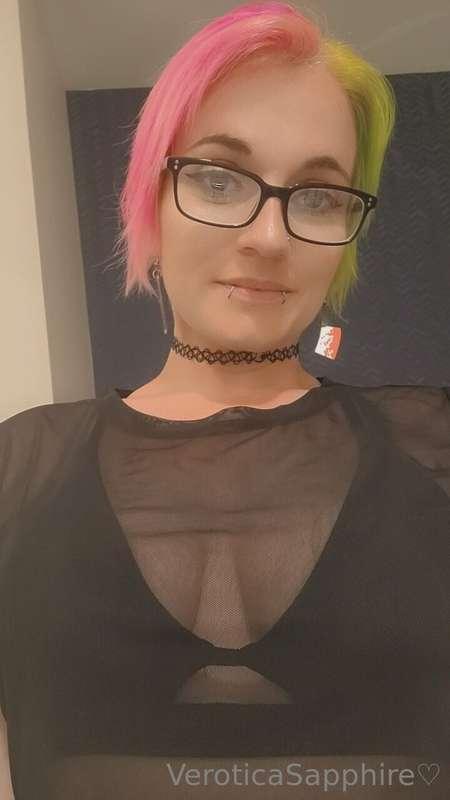 Hi friends, it was a hell of a weekend, NOFX was amazing and..