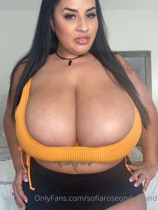 I don't want to be a hot girl, I want to be amazing!