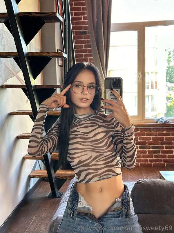 I was just trying to take a simple mirror pic, but somehow i..