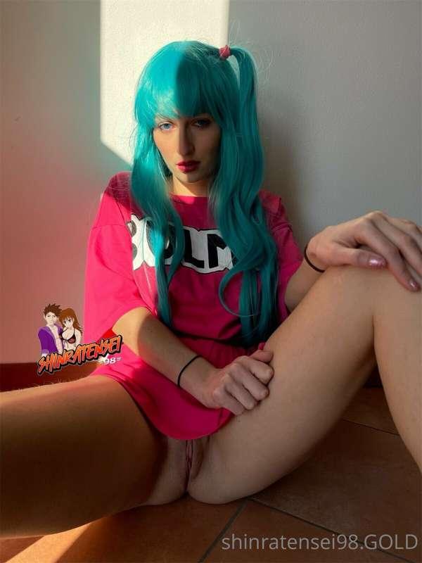 Scorri per vedere se Bulma porta le mutandine o no 🙈❤️ Visto..