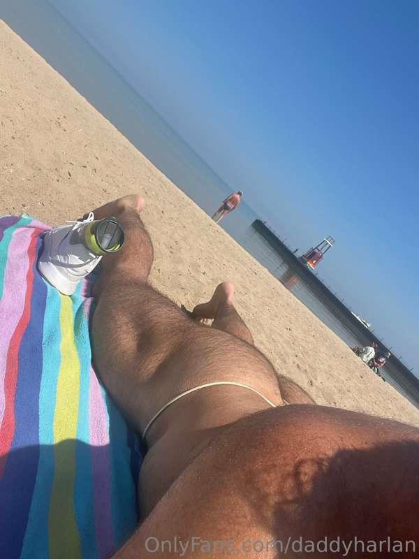 I forgot to post this pic from beautiful beach weather we ha..
