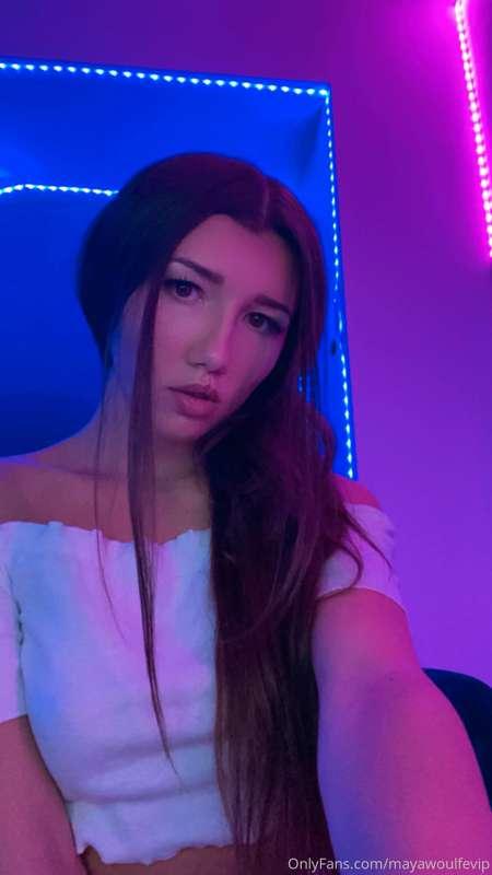 Swipe right posting today bc I missed yesterday! 😋💖
Vote in ..