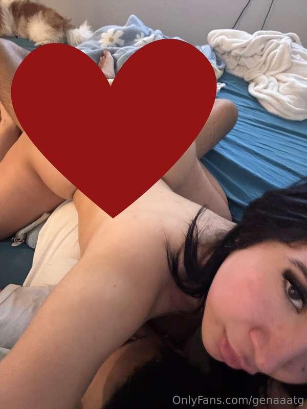 Is this how you like to spend your mornings too? 😈