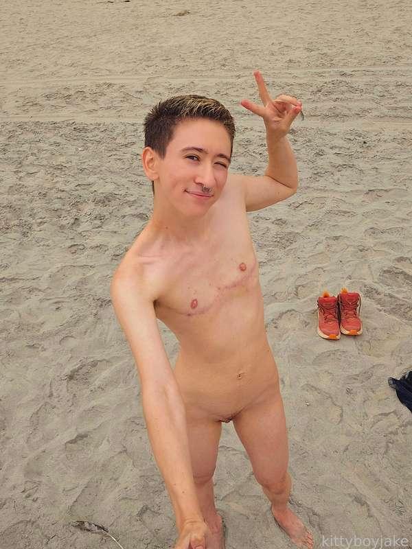 kittyboyjake image #1