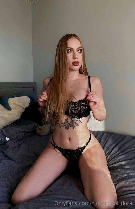 💖THERE'S A NEW GIRL WHO WANTS TO TASTE ALL THE DEBAUCHERY YO..