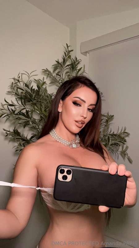 # Selfie Tuesday ***Tip For Yours*** 😜📸🫣 **Catch me in a com..