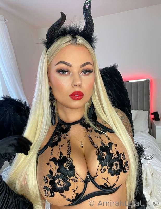 🖤🖤🖤