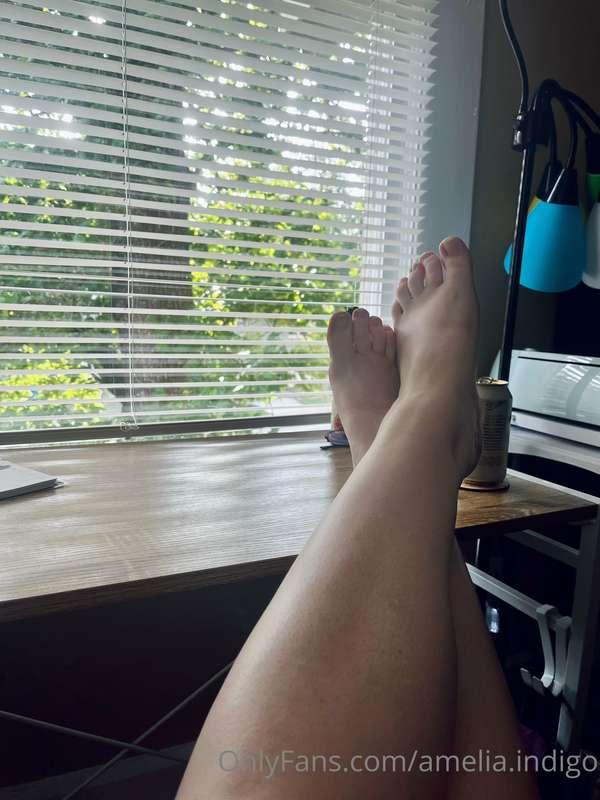 Tip those toes 🦶😘