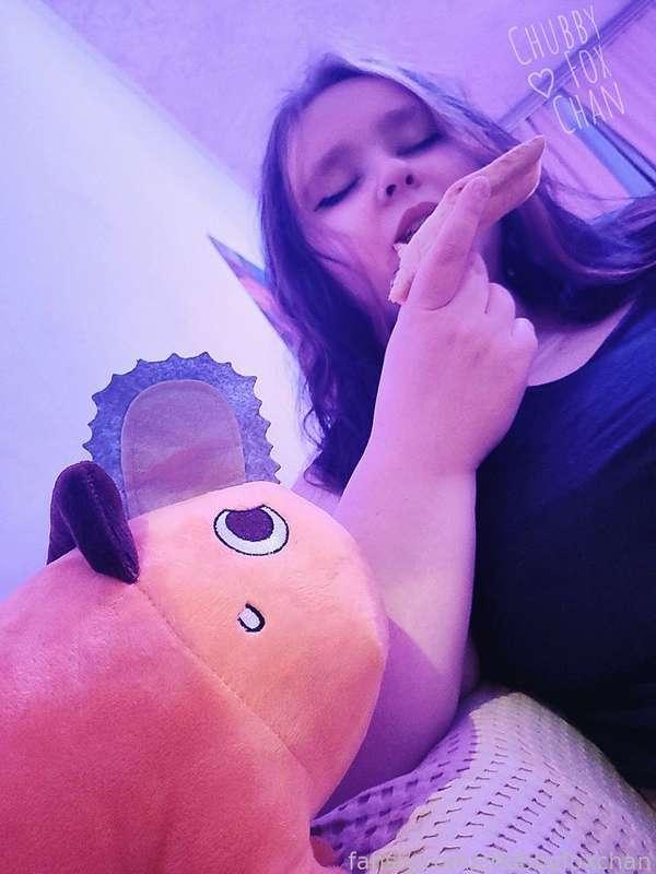 chubbyfoxchan image #2