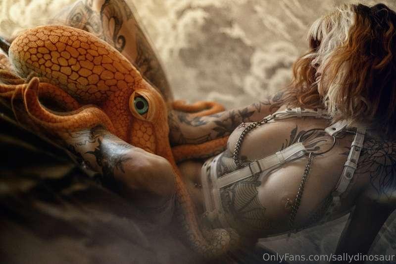 🐙🤤🖤