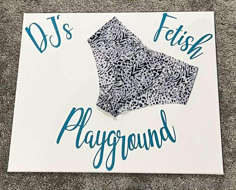 djsfetishplayground image #38