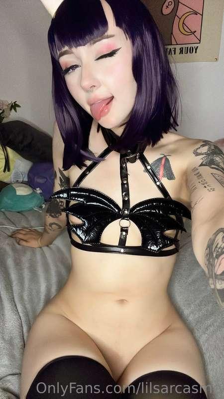No panties needed, agreed?