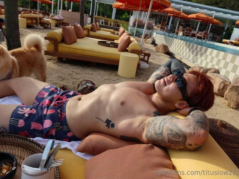 Relax time ☀️🌊What is your favorite kind of relaxation? 😉