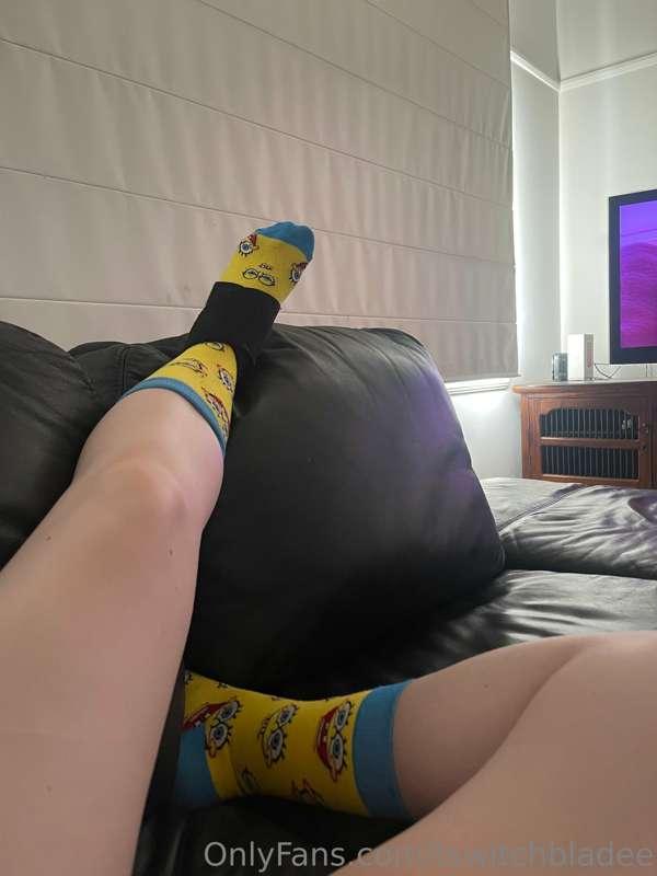 I hurt my ankle guys :( please pray for me 
Come chat and ke..