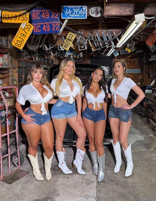 New vid for this exclusive price with my girls! Wanna join u..