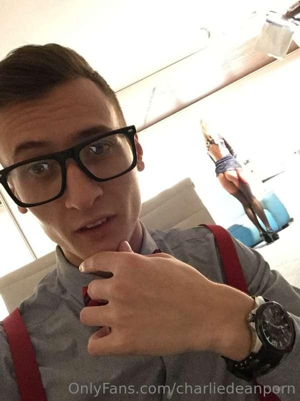 How you like my nerd look?🤓