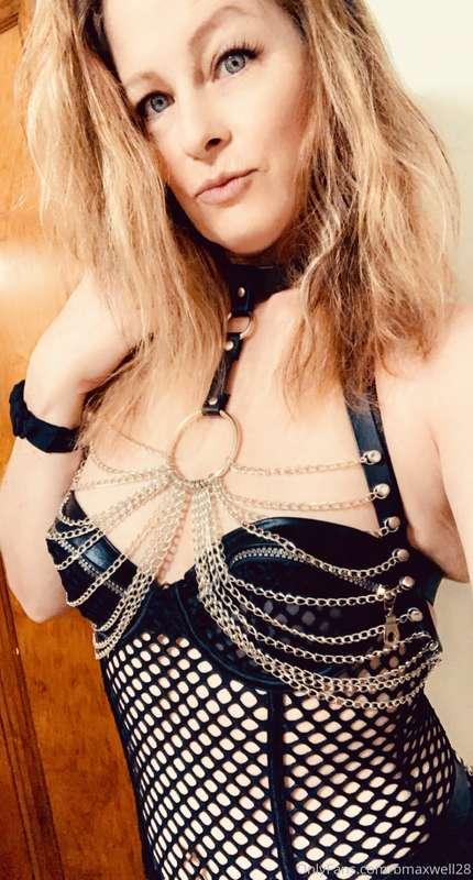 Cum click on my PPV posts to see more of me😈