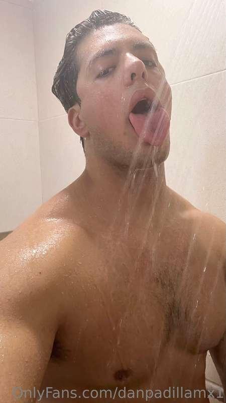 Cómo me gustaría que fuera tu leche bebe 🤤💦