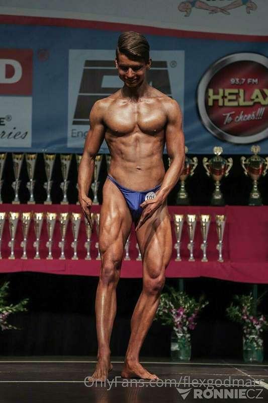 Some more BB photos in contest shape :P