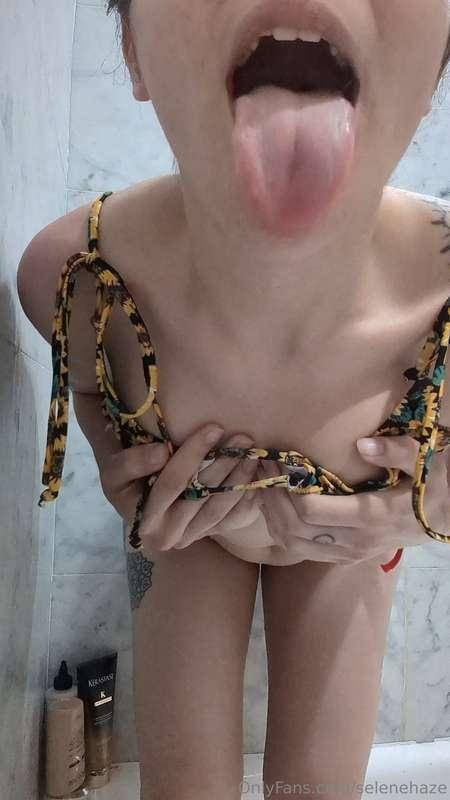 show me some love tell me how much you like this picture :) 