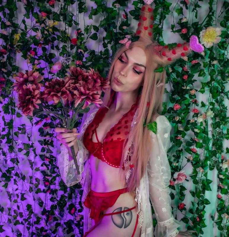 Teasing Poison Ivy