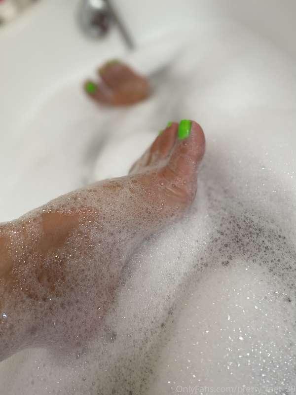 pretty_feet_39 image #2