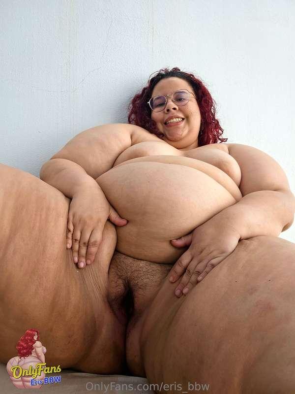 Do you like huge pussies?