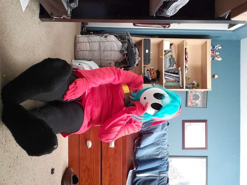 Shygal feeties~