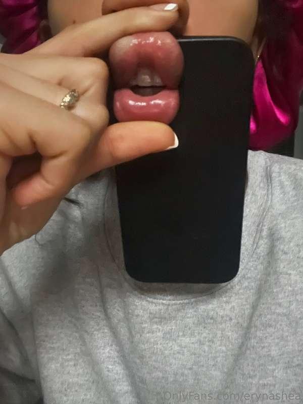 lips made for you 😂💋