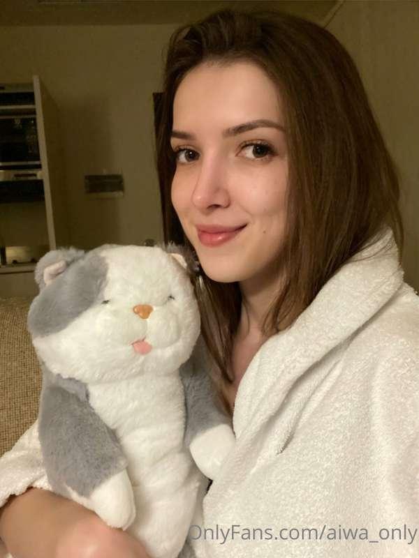 Sorry, I just love this cat too😁