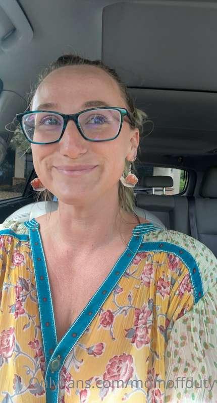 Had a dildo in me all morning!! Definitely made errands inte..