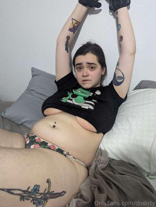 My daddy tied me up and used me... Unlock to undress 😈