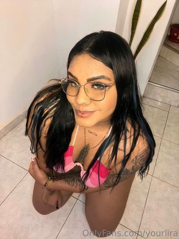 imagine how I beg for more in this pose 🙈
