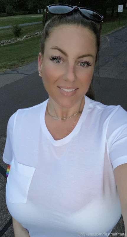 Milf Maintenance. 7 days a week x 60min.
Wishing you a lovel..