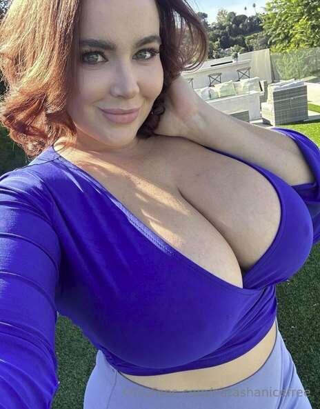 I LOVE GETTING TITTY FUCKED how long do you think you can la..