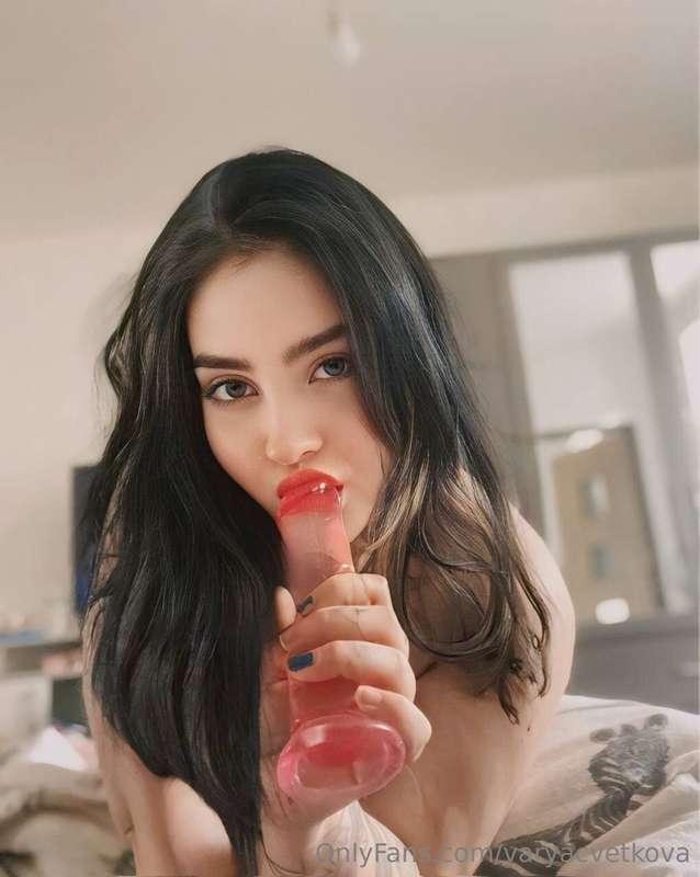 Crazy beauty @abigaillsparkss😻 Dick tamer 🙈Hottie with exper..